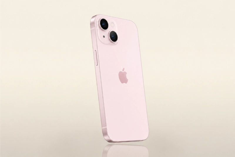 iPhone 13 có giá niêm yết 33.990.000đ