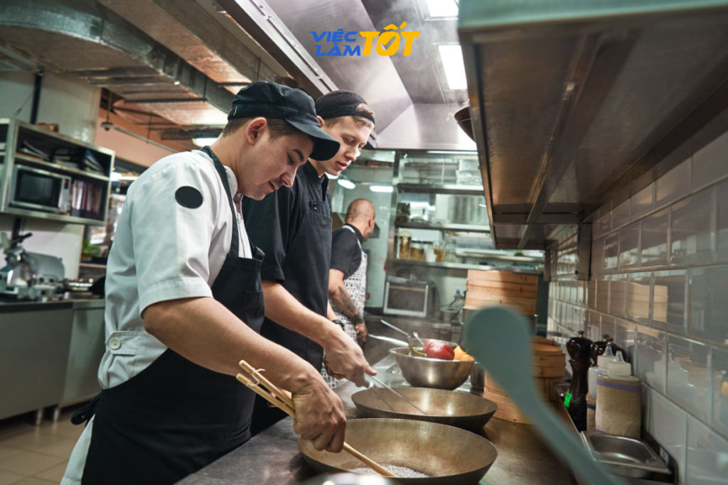Tiêu chuẩn tuyển dụng phụ bếp