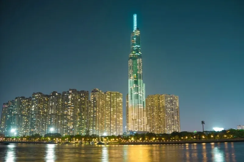 Night Mode Chụp Đêm Sáng Rõ Với Cảm Biến Thu Sáng Tốt Hơn