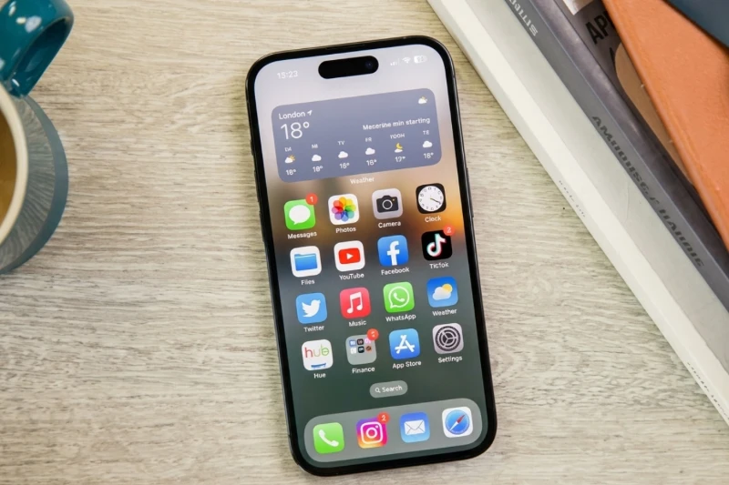 Trải Nghiệm Hiển Thị Xuất Sắc Với Super Retina XDR
