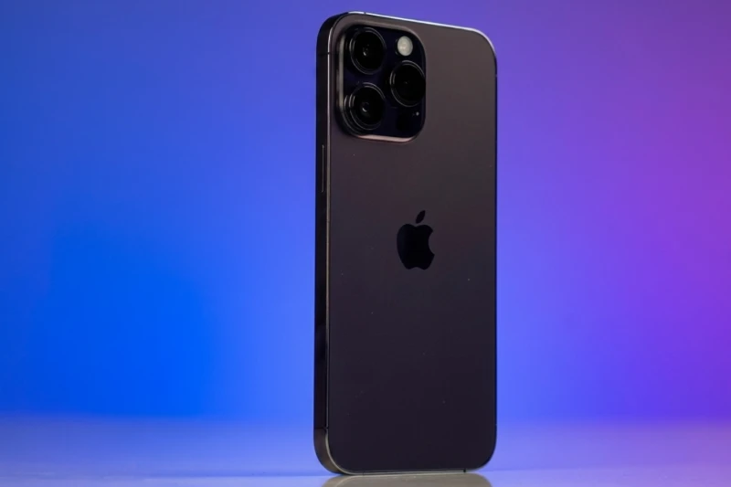 iPhone 14 Pro Space Black: Sang trọng, nam tính và lịch lãm