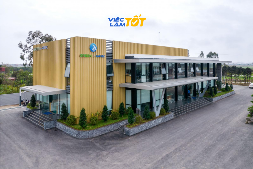 Hạ tầng tiện ích xã hội đầy đủ phục vụ đời sống người lao động tại KCN Liên Hà Thái