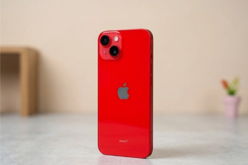iPhone 14 màu Đỏ cá tính, màu nổi bật và giữ giá tốt.