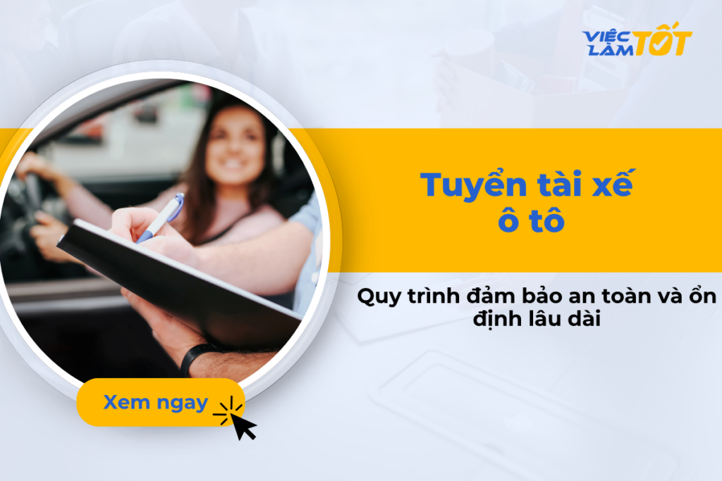 Nhà tuyển dụng đang phỏng vấn ứng viên tài xế ô tô chuyên nghiệp