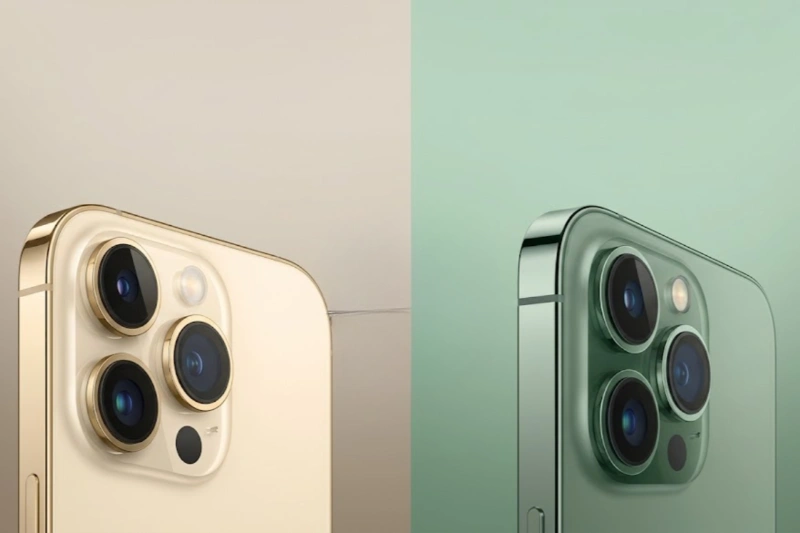 Hệ thống camera của iPhone 16 Pro Max nâng cấp toàn diện vượt trội hơn cụm ba camera 12MP lỗi thời của iPhone 13 Pro Max