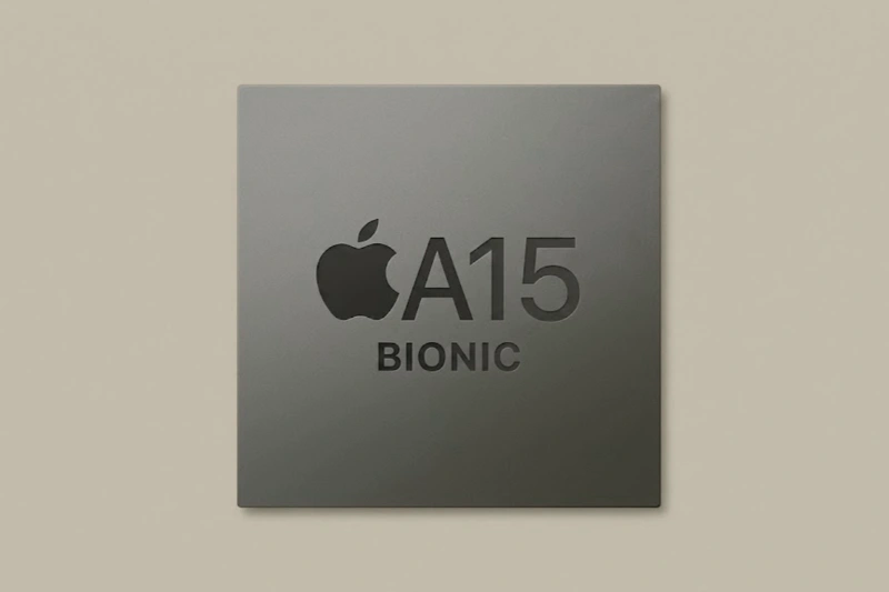 Cả hai dòng máy đều sử dụng con chip Apple A15 Bionic mạnh mẽ