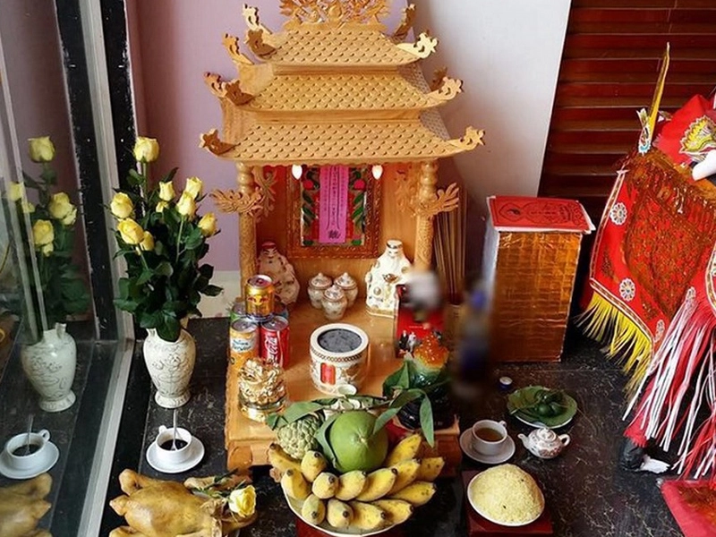 Nên bố trí bàn thờ nghiêm trang để mang lại phong thủy nhà ở tốt