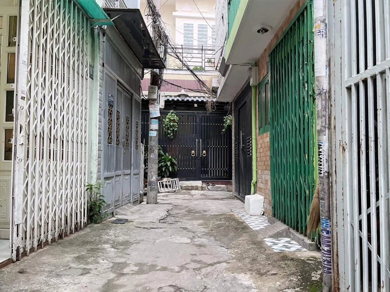 co nen mua nha o hem cut khong 3