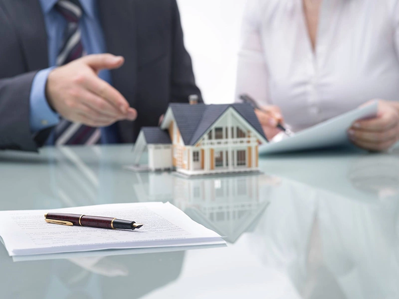 Để có thể vay vốn mua nhà trả góp trong thời gian 10 năm thì các bạn phải đảm bảo đầy đủ các vấn đề do ngân hàng quy định