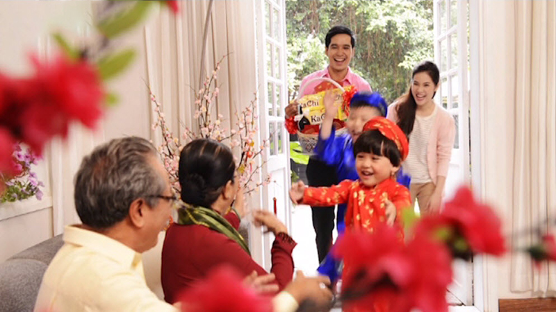chọn người xông đất