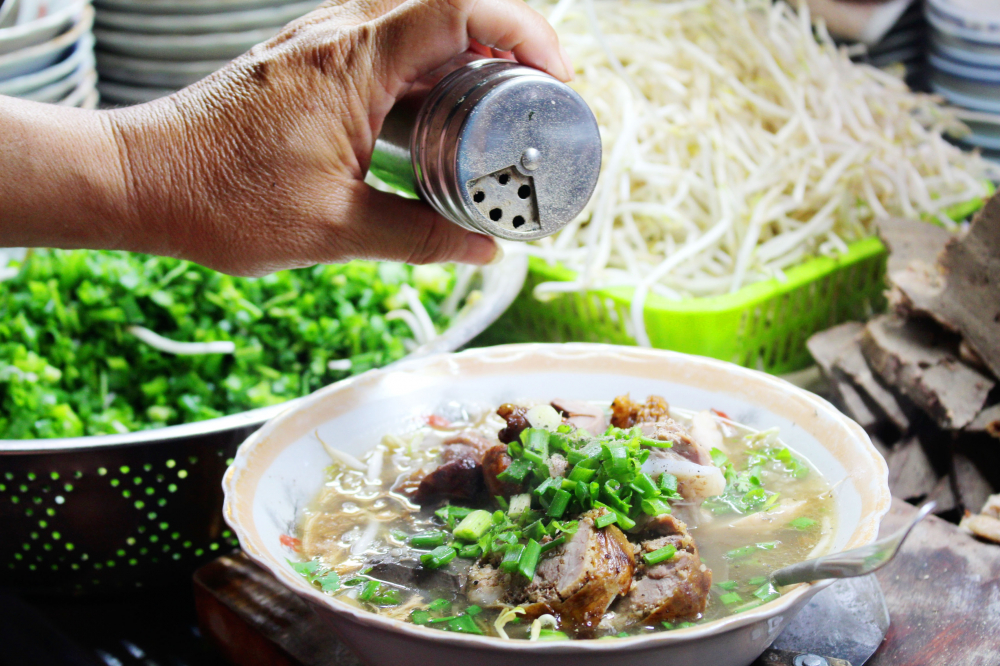 Ăn gì Bình Thạnh? Gợi ý thuê phòng trọ gần khu ẩm thực sôi động Ăn gì Bình Thạnh? Gợi ý thuê phòng trọ gần khu ẩm thực sôi động
