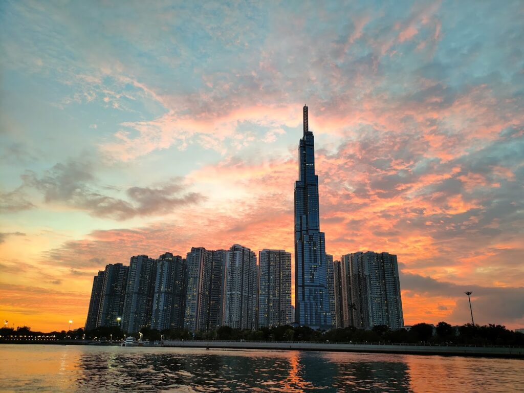 Landmark 81 có gì? Khám phá những điều bất ngờ tại Landmark 81 Bình Thạnh Landmark 81 có gì? Khám phá những điều bất ngờ tại Landmark 81