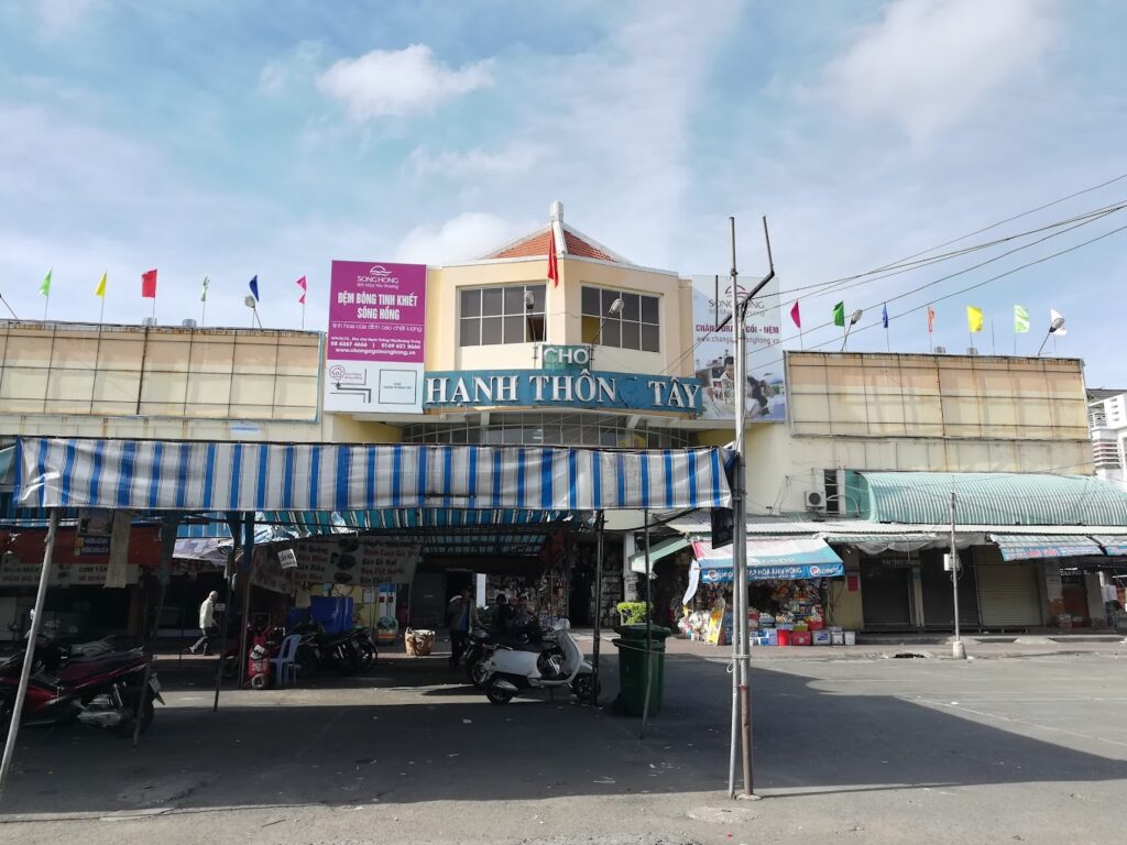 Chợ Hạnh Thông Tây Gò Vấp, điểm đến không thể bỏ qua của tín đồ thời trang Chợ Hạnh Thông Tây, điểm đến không thể bỏ qua của các tín đồ thời trang
