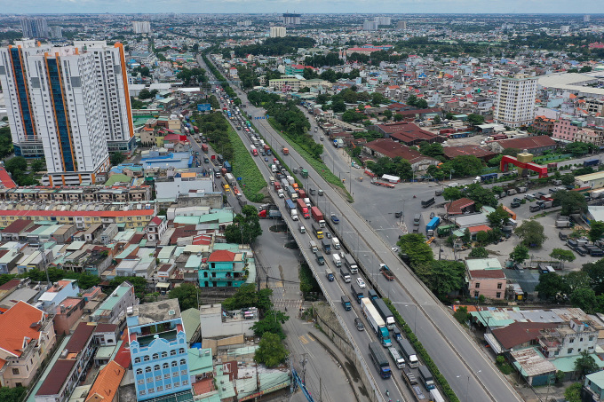 Cầu Vượt Sóng Thần: Nút thắt quan trọng trong hạ tầng giao thông Cầu Vượt Sóng Thần, nút thắt quan trọng cho hạ tầng giao thông