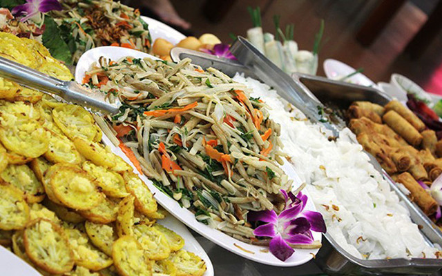 buffet-chay-quan-10
