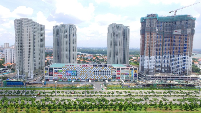 me-ga-mall