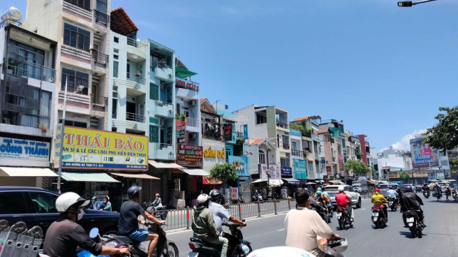 Đường Dương Bá Trạc, Quận 8 sầm uất và nhộn nhịp