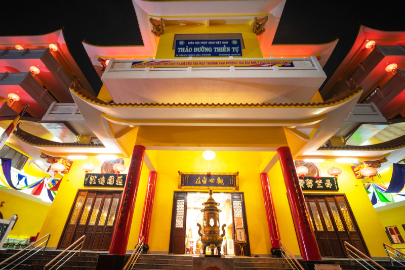 Chùa Quận 6 thiết kế hiện đại, không gian rộng rãi