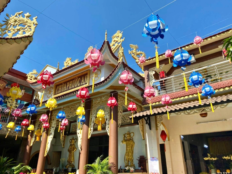 Những ngôi chùa Quận 4 có kiến trúc cổ kính, truyền thống