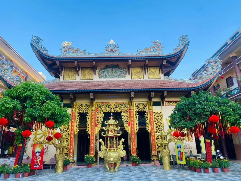 Chùa Quận 7 mang vẻ đẹp bình yên, thanh tịnh