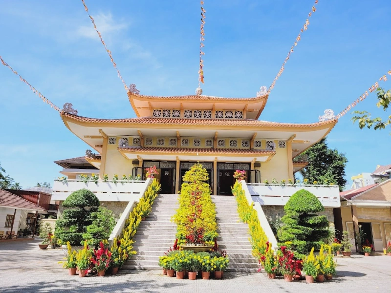 Ngôi chùa Quận 9 với vẻ đẹp trang nghiêm, linh thiêng