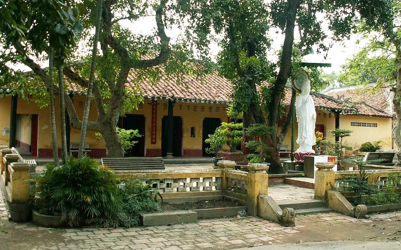 Top các ngôi chùa Quận 11 đẹp, trang nghiêm và cổ kính chùa quận 11 nổi tiếng, thanh tịnh