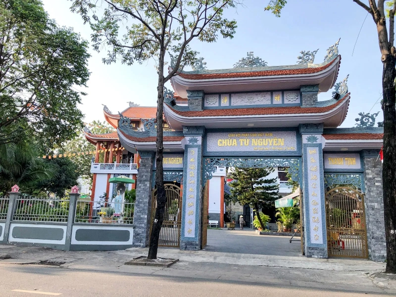 Chùa Tân Phú mang đậm nét văn hóa Phật giáo, có kiến trúc truyền thống