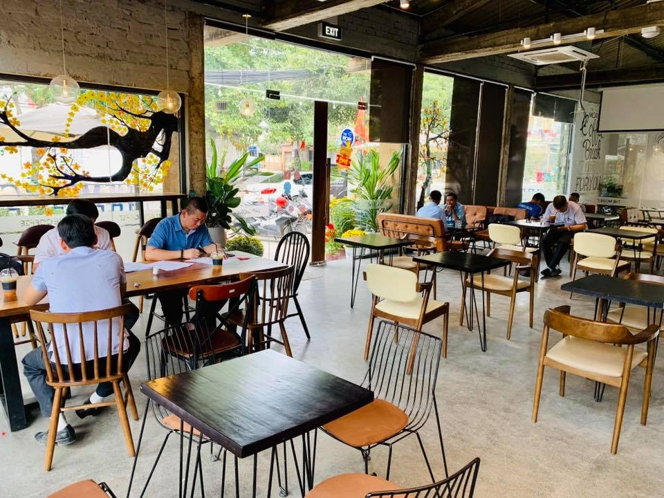 quán cafe quận 9 đẹp, không gian rộng rãi