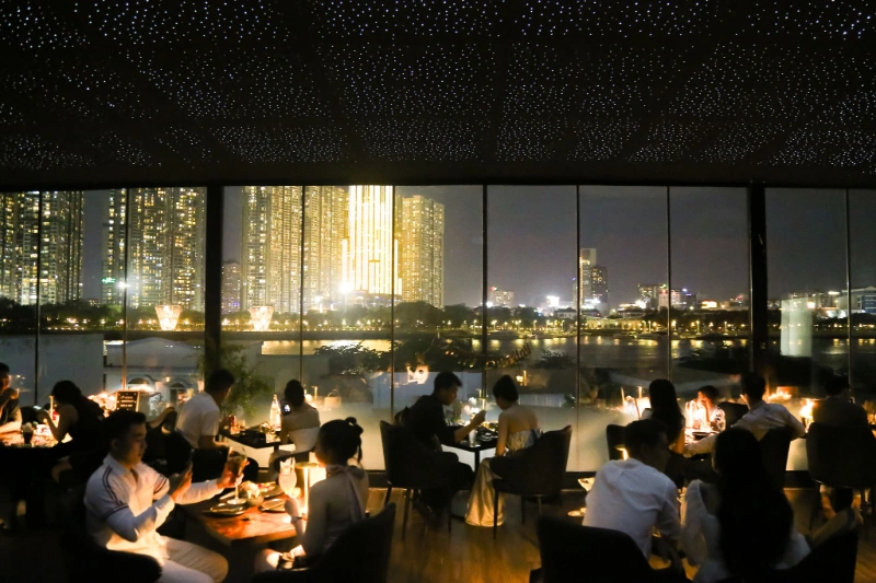 nhà hàng quận 2 tinh tế, yên tĩnh