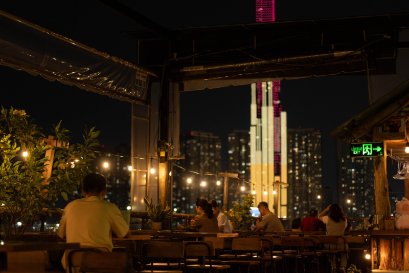 Rooftop Quận 2 view đẹp, không gian rộng