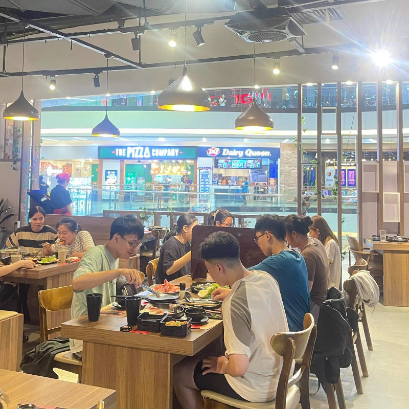 Tổng hợp các quán nướng Quận 8 đáng thử nhất Quán nướng Quận 8 gây ấn tượng với không gian hiện đại, thực đơn phong phú