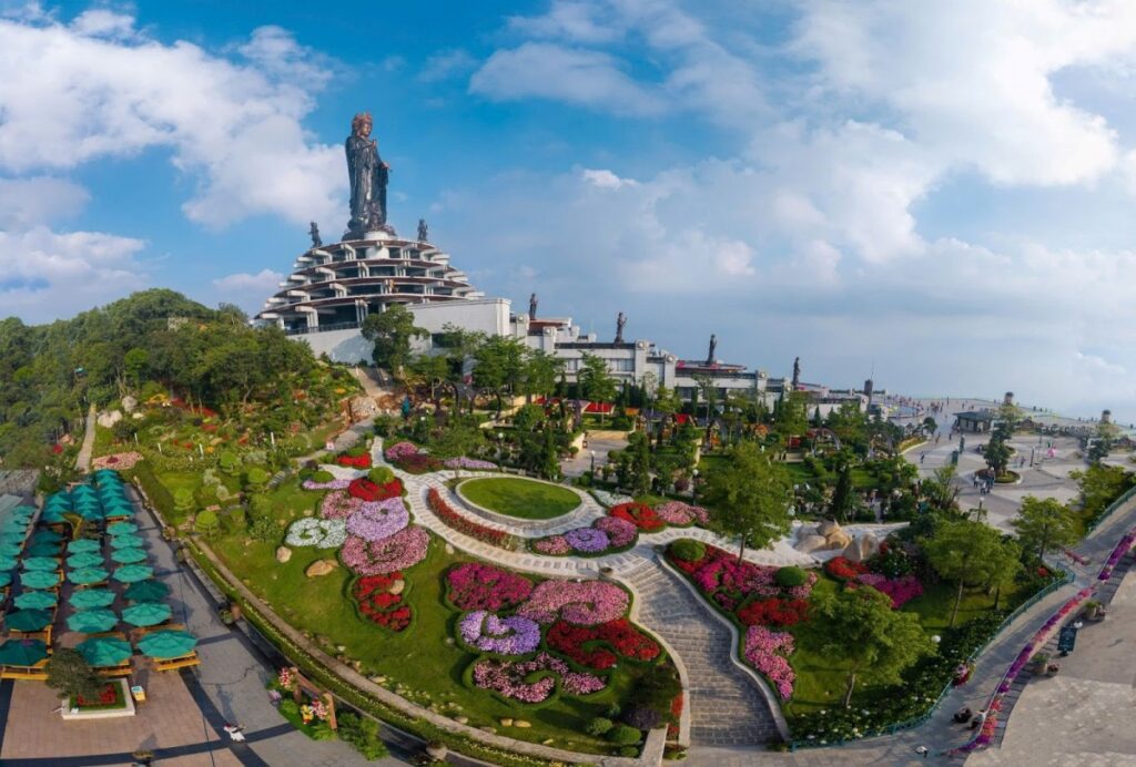 đi núi bà đen