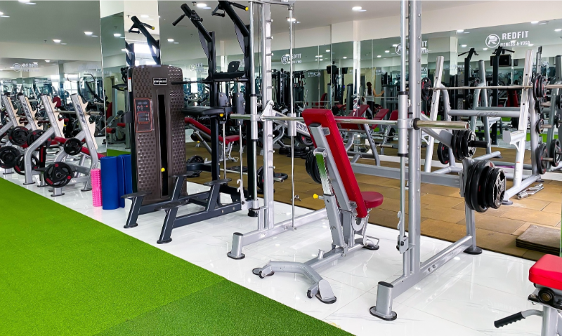 Phòng tập gym Bình Tân được yêu thích nhờ không gian hiện đại, máy móc tiên tiến