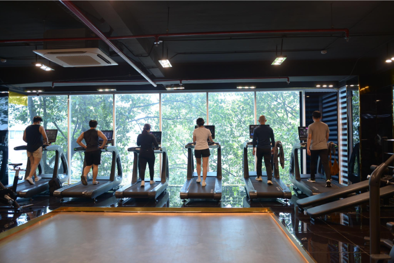 Phòng gym Quận 2 sở hữu không gian thoáng mát với đa dạng các lớp học