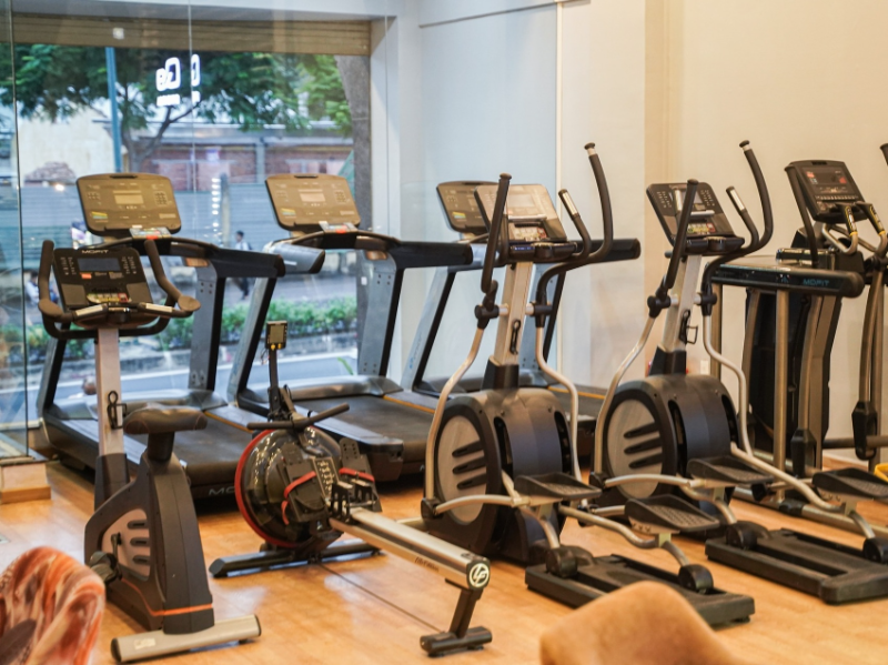 Phòng gym Quận 9 nổi bật với không gian rộng, thoáng và thiết bị tập luyện hiện đại