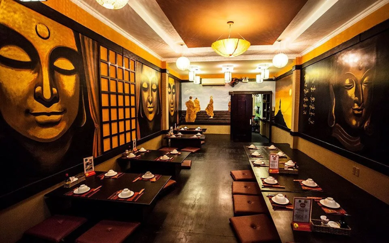Quán chay Quận 5 hiện đại, thanh thóa