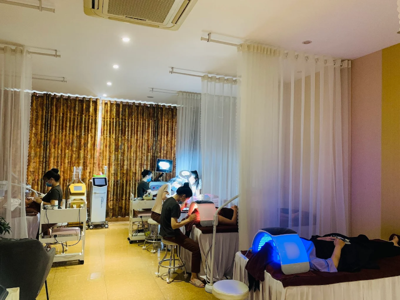 Spa Quận 12 có không gian sang trọng, sản phẩm chất lượng