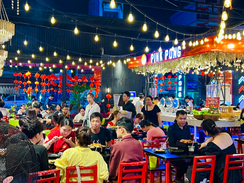 Quán nướng Bình Thạnh ấm cúng, rộng rãi