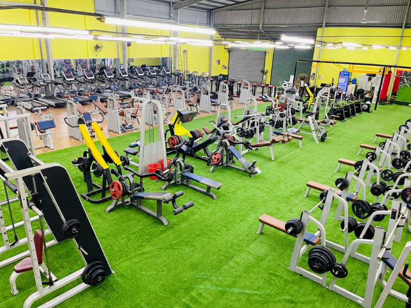 Phòng gym Bình Tân hiện đại, sạch sẽ