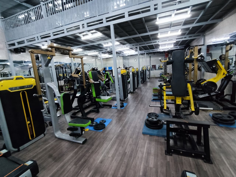 Phòng gym Bình Chánh có không gian thoáng đãng, đa dạng dịch vụ