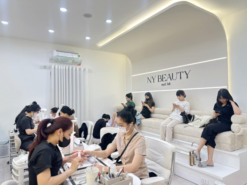 Tiệm nail Thủ Đức có bộ sưu tập nail độc quyền, đậm chất cá nhân