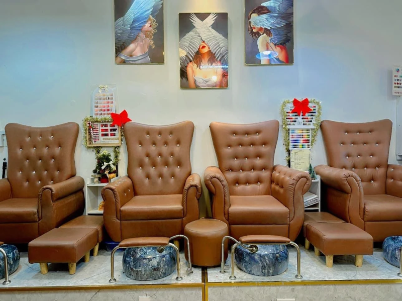 Tiệm nail Tân Phú có không gian trẻ trung, dịch vụ đa dạng