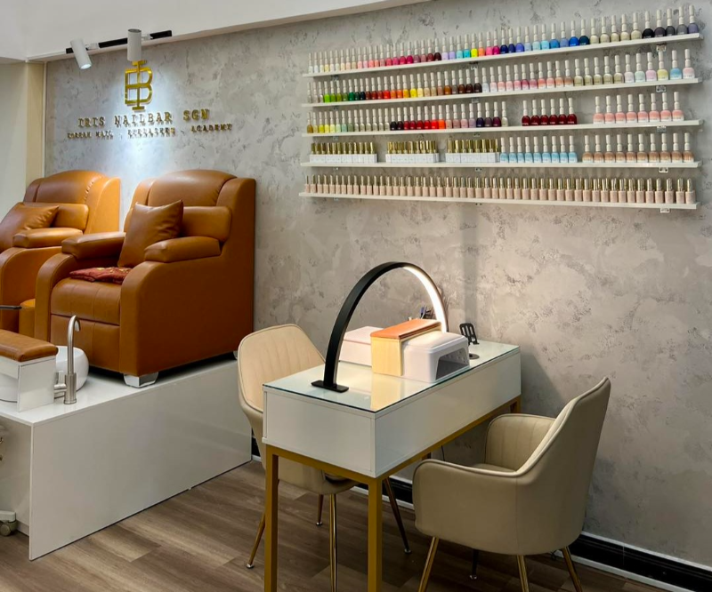 Tiệm nail Quận 10 có không gian hiện đại