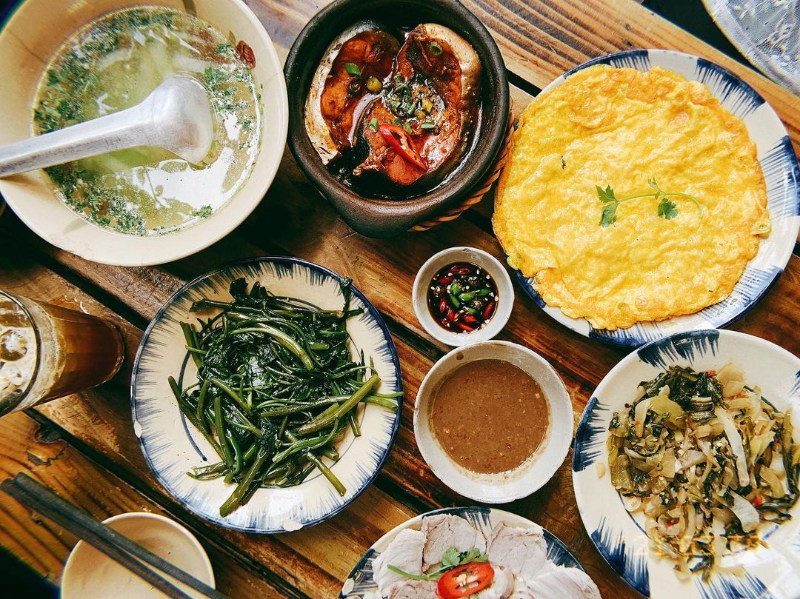 Các món ăn gia đình truyền thống, chế biến vừa vị