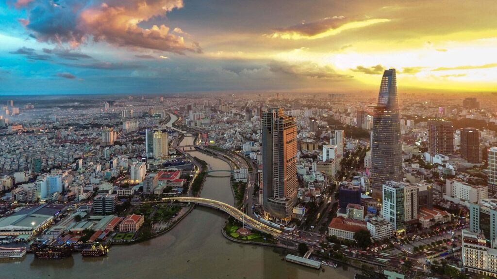 Tìm hiểu những thay đổi nổi bật về hạ tầng và thị trường bất động sản sau sáp nhập TP.HCM với Bình Dương, Bà Rịa – Vũng Tàu. Khám phá cơ hội đầu tư tiềm năng và xu hướng phát triển khu vực mới.