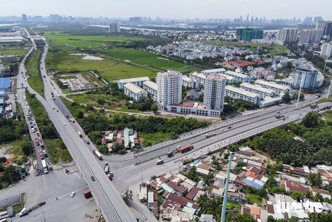 Đường Nguyễn Thị Định, trục đường sầm uất kết nối Quận 2