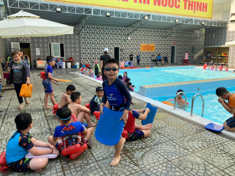 Bơi lội mang lại nhiều lợi ích cho sức khỏe
