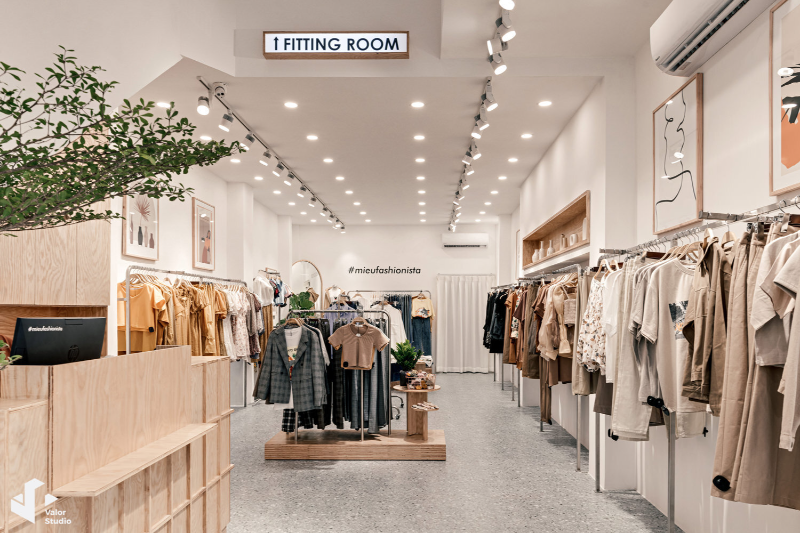 Shop quần áo Quận 1 là điểm đến lý tưởng cho những ai yêu thích phong cách thời trang cá tính