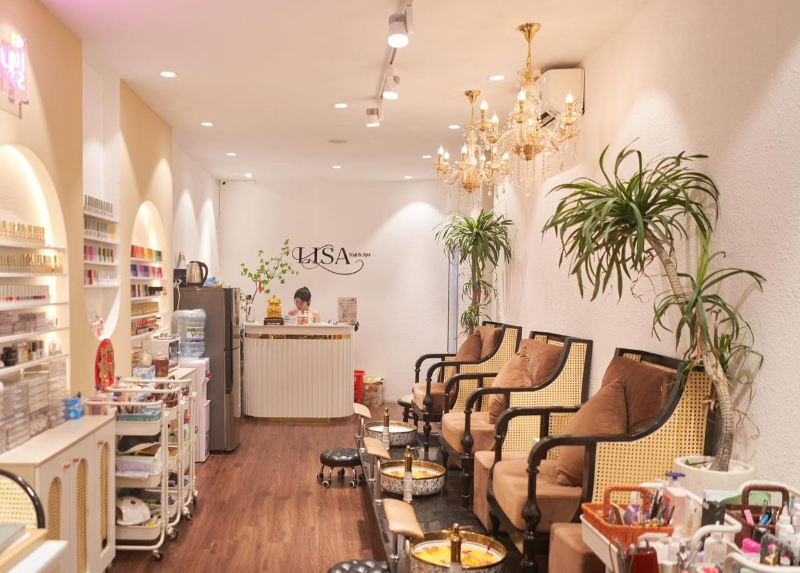 Tiệm nail Quận 3 có không gian sang trọng, thiết kế hiện đại