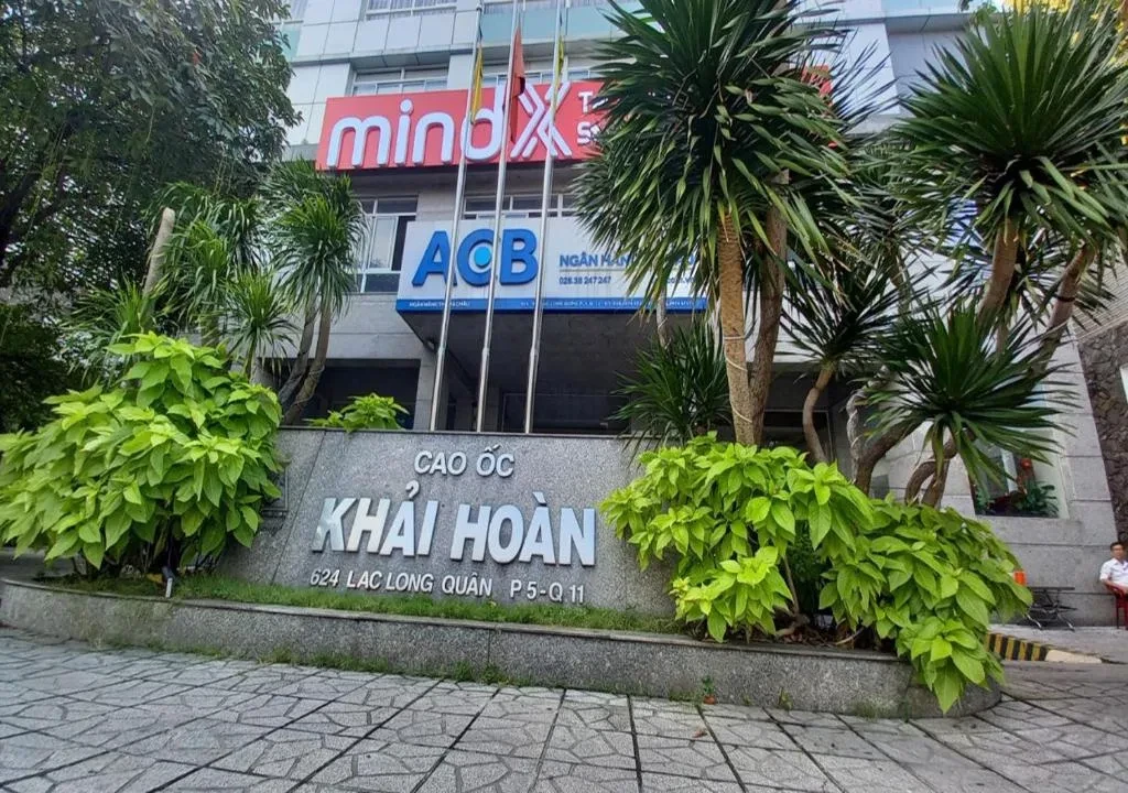 Khu vực trung tâm Quận 11 sầm uất
